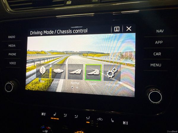 202 Skoda Superb 1.4 TSi  PHEV SE L DSG Estate 377594783