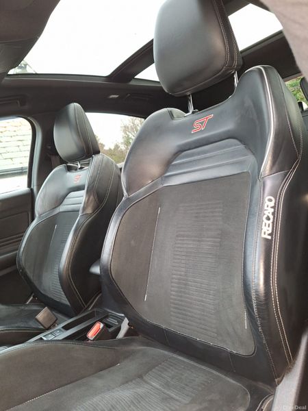 Ford Focus 2020 377650761