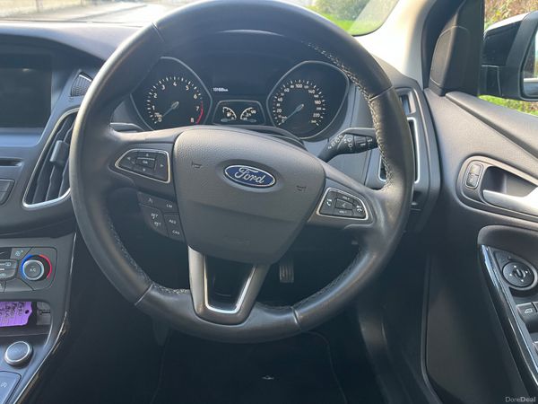 Ford Focus 2017(NCT07/27) 377698989