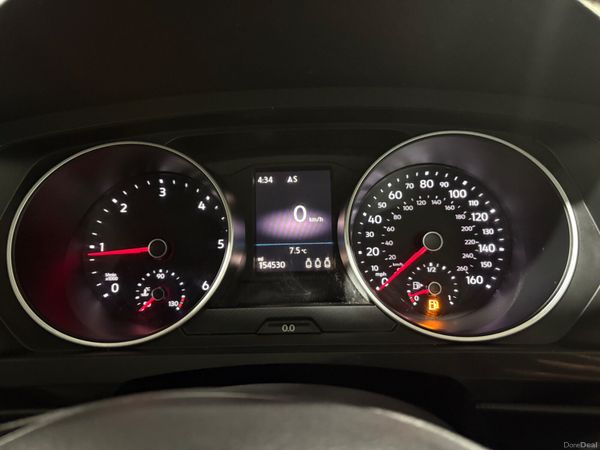 2017 Volkswagen Tiguan Highline 2.0 TDi 150 Bhp 377608494