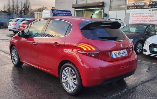 2016 Peugeot 208 Allure Ecomatique 377625108