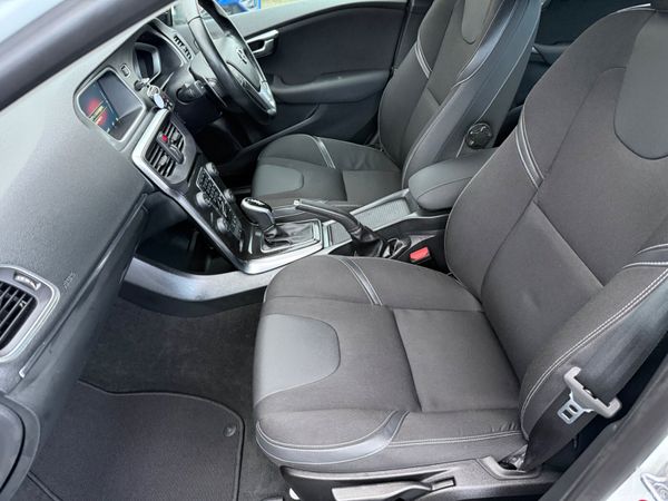 2016 Volvo V40 1.5L Petrol Automatic 377632905