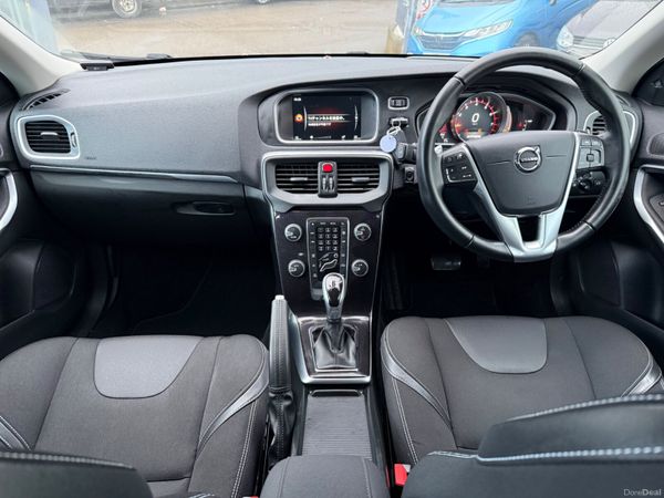 2016 Volvo V40 1.5L Petrol Automatic 377632919