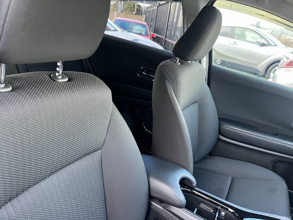 HONDA HRV 2016, VEZEL 1.5 HYBRID AUTO LOW KM 377753651