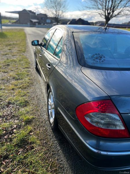 Mercedes-Benz E-Class 2009 Trade sale 377757771