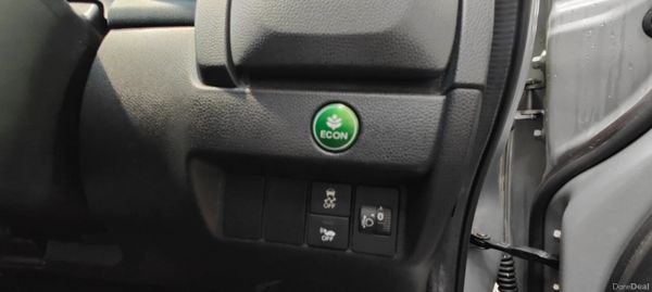 2014 - Honda Fit Self charging 1.5 Petrol Hybrid 377780769