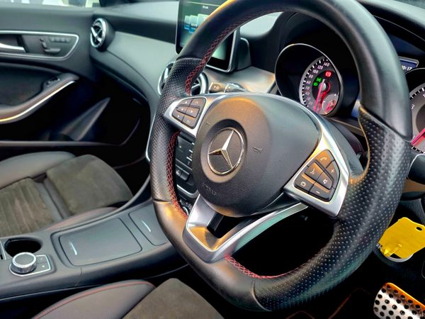 2016 CLA180 AMG Automatic Pan Roof 377782025