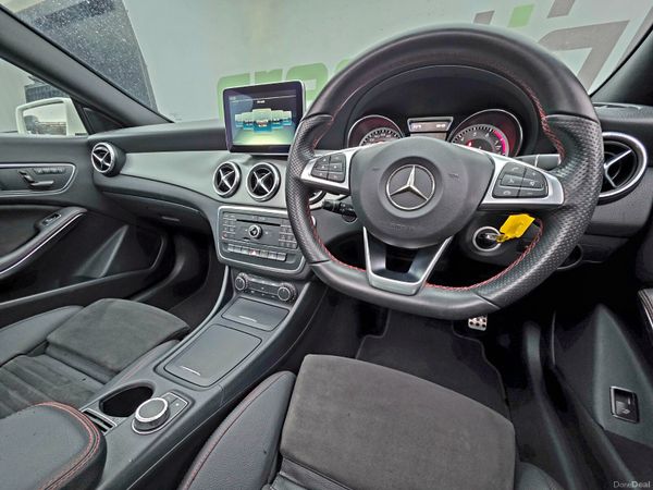 2016 CLA180 AMG Automatic Pan Roof 377782033