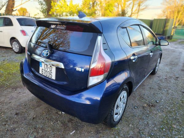 Toyota Aqua 2017 377784899