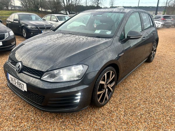 Volkswagen Golf 2014 377792090