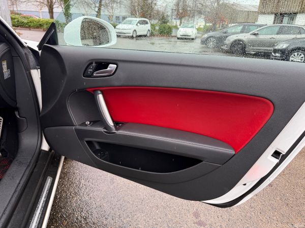 Audi TT S Tronic Red Leather 377797751