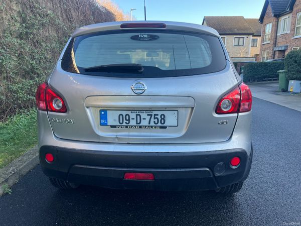 Nissan Qashqai 2009 377700318