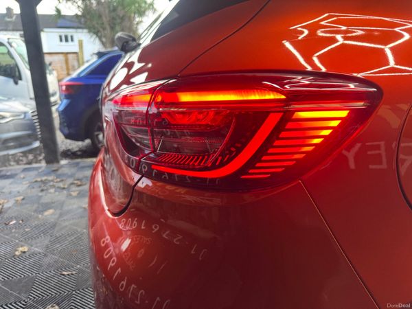 Renault Clio 5door 377701368