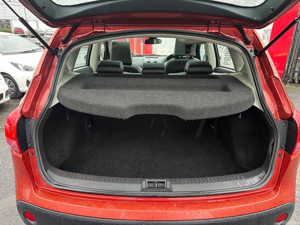 Nissan Qashqai 2.0 Petrol 4 x 4 NCT TAX 4WD 377717594