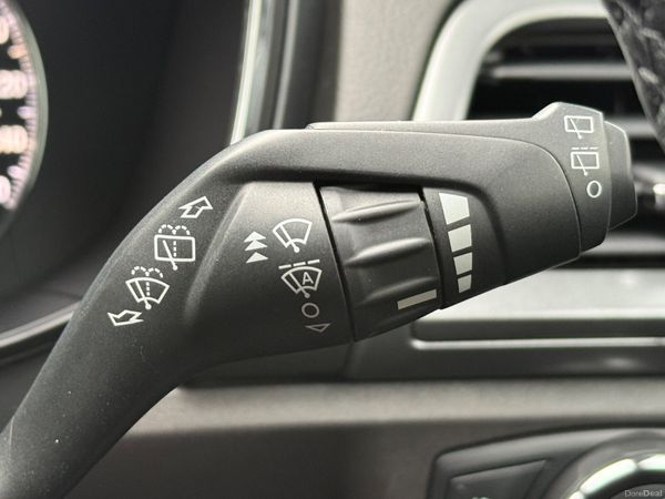 Now Reserved! Immaculate 181 Ford Mondeo Titanium! 377732977