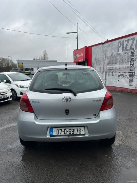 Toyota Yaris 2007 tax and nct €2950 377733198