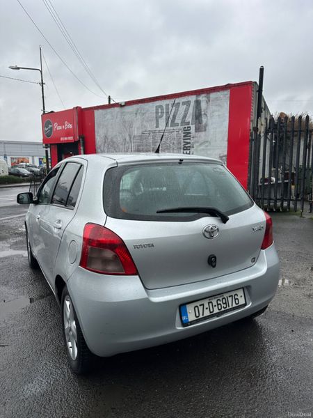 Toyota Yaris 2007 tax and nct €2950 377733215