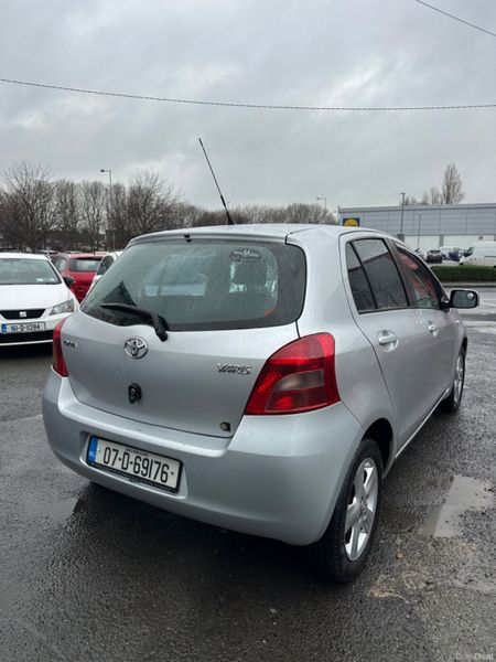 Toyota Yaris 2007 tax and nct €2950 377733224