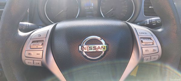 Nissan Pulsar 2016 377739637