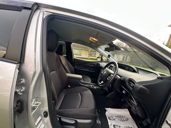 TOYOTA PRIUS 2022 HYRBID AUTOMATIC 377857561