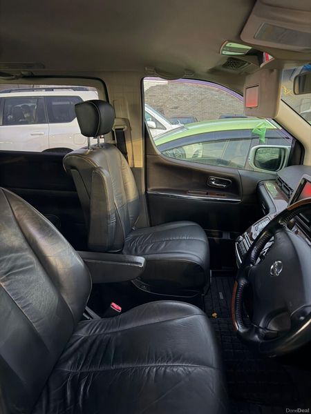 Nissan elgrand 2.5l highway star 377864179