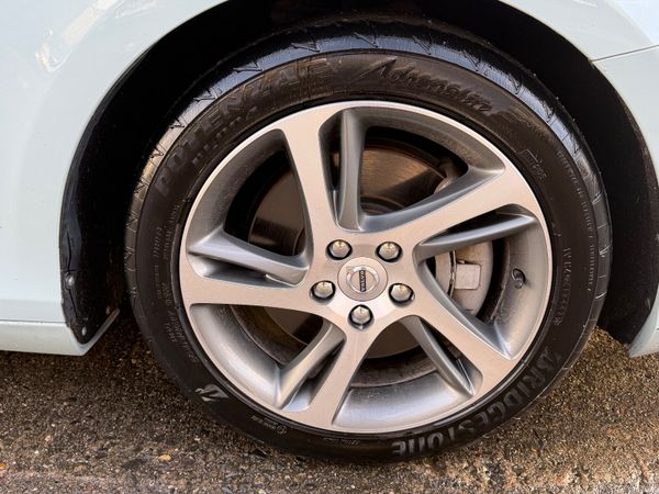 Volvo V40 Automatic T3 377867213