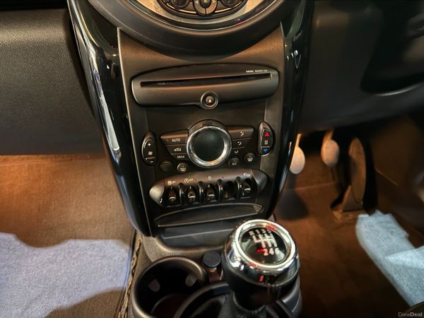 Mini Countryman 1.6L Petrol - Manual 377873175