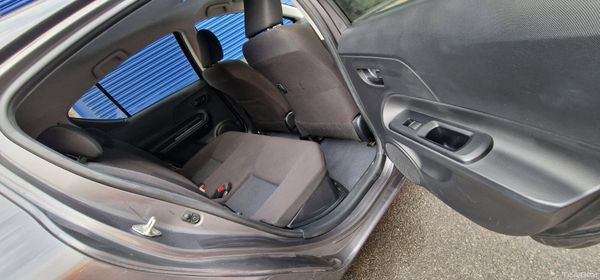 Toyota Aqua Push start 377875951