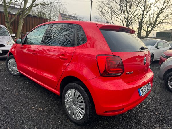 Volkswagen Polo Automatic 377876256