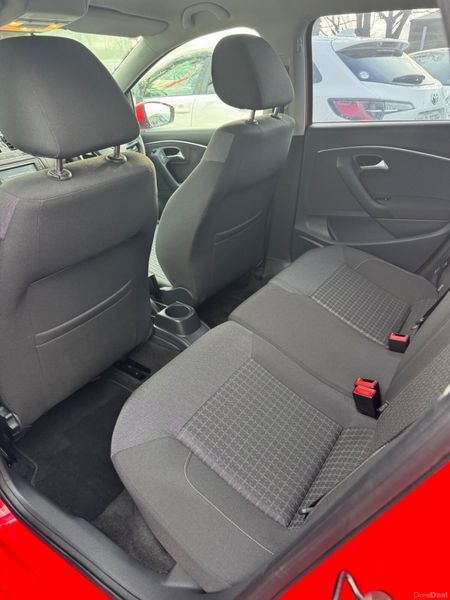 Volkswagen Polo Automatic 377876260