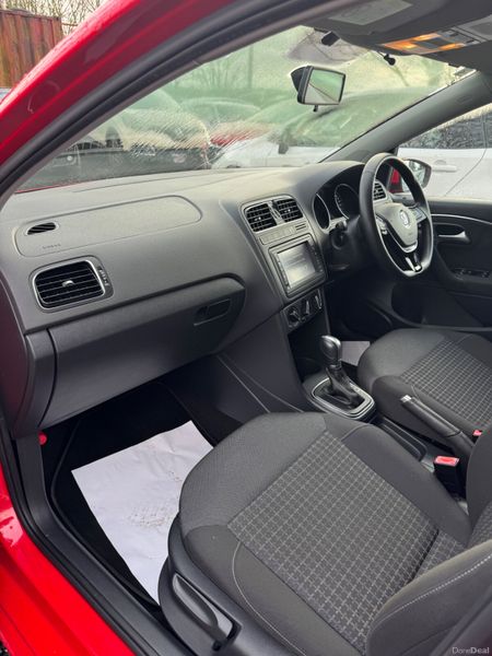 Volkswagen Polo Automatic 377876262