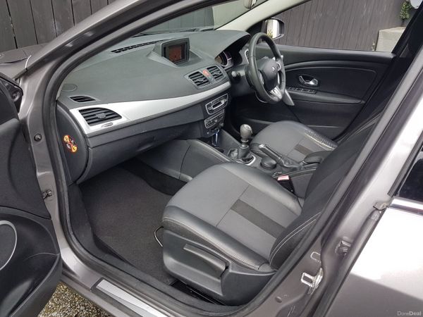 FLUENCE TOM TOM... NCT 01/27...LOW KMS 377891077