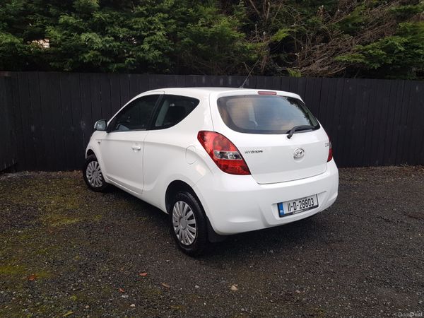 I20 .. LOW LOW KMS.. NCT TODAY 377892051