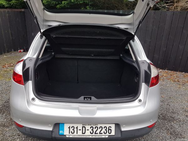 MEGANE TOM TOM... NCT TODAY .. LOW KMS 377893255