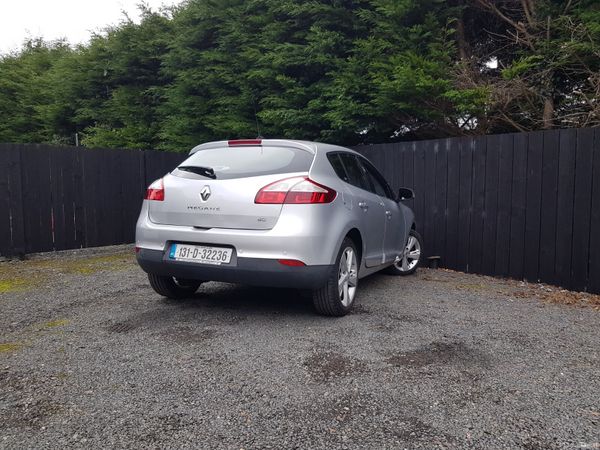 MEGANE TOM TOM... NCT TODAY .. LOW KMS 377893258