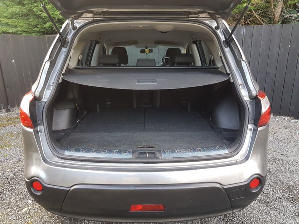 131 QASHQAI +2 ..NCT 04/27.. 7 SEATS.. 1.5 DCI.. 377893503