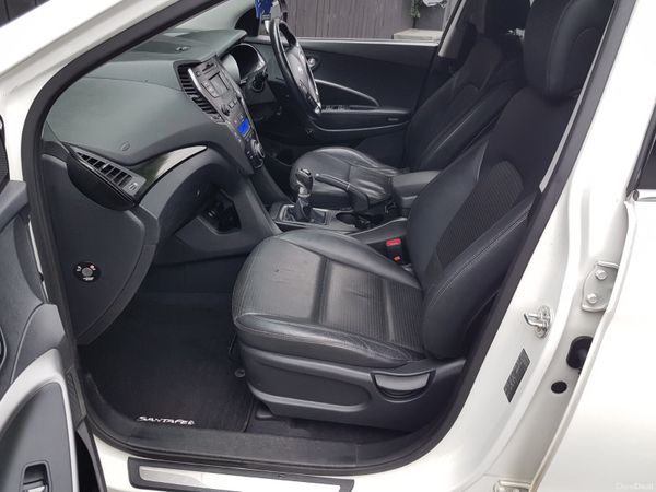 SANTA FE.. 4WD.. 7 SEATS.. LEATHER.. NCT TODAY 377895451