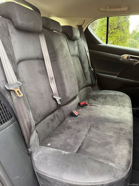 Low Kms Auto Lexus CT200H! 377896727