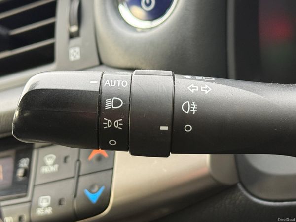 Low Kms Auto Lexus CT200H! 377896739