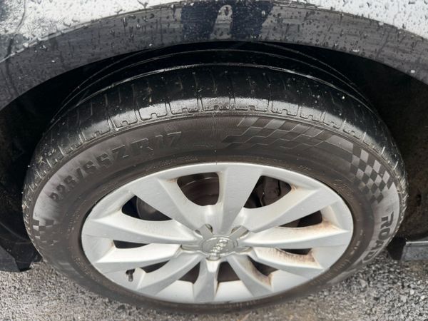 172 Audi A6 Auto 377801240