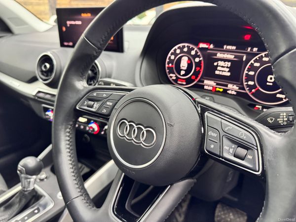 Audi Q2 2020 377818603