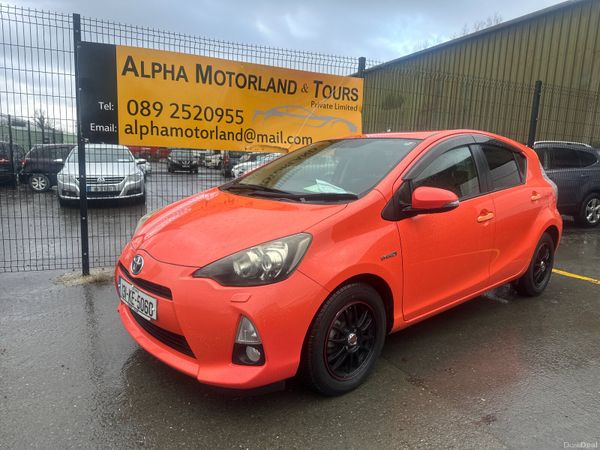 Toyota Aqua 2013 Automatic Low Milage 377818769