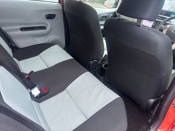 Toyota Aqua 2013 Automatic Low Milage 377818776