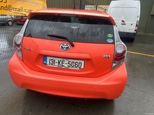 Toyota Aqua 2013 Automatic Low Milage 377818778