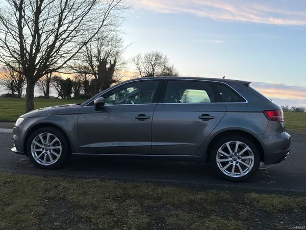 Audi A3 2019 TFSI 1.0 SE 377833435