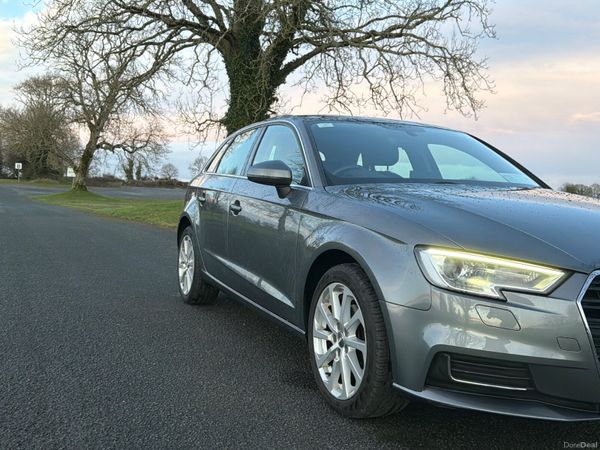 Audi A3 2019 TFSI 1.0 SE 377833542