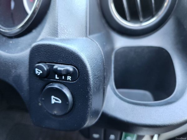 Honda Fit 2013 Hybrid 377838257