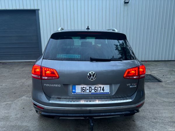 Volkswagen Touareg 2016 377838263