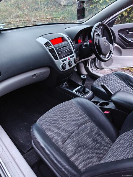 2011 Kia Ceed 1.4 petrol  Low Kms New NCT 377954328