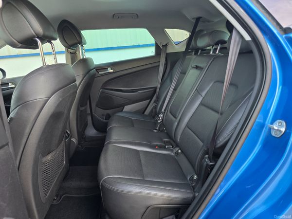 HYUNDAI  TUSCON 2017 HIGH SPEC EXECUTIVE MODEL 377958385